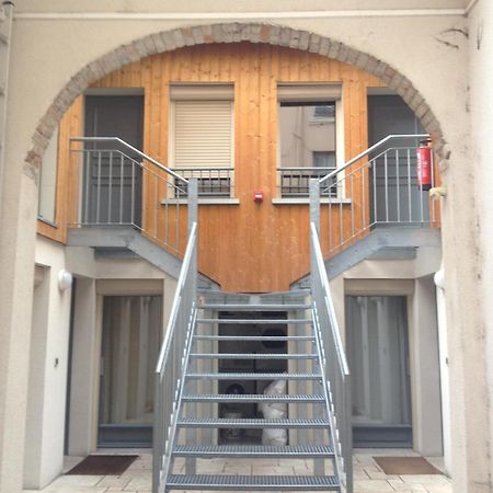 Lyo Hotel - Centre Lyon Perrache Exterior photo